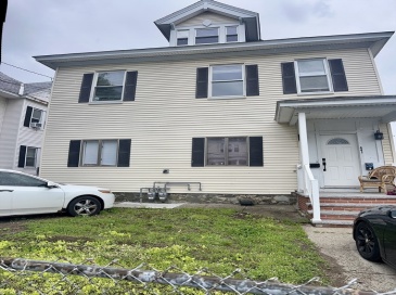 441 High St, Lowell, Massachusetts, 4 Bedrooms Bedrooms, 6 Rooms Rooms,1 BathroomBathrooms,Residential Lease,For Rent,High St,73527322