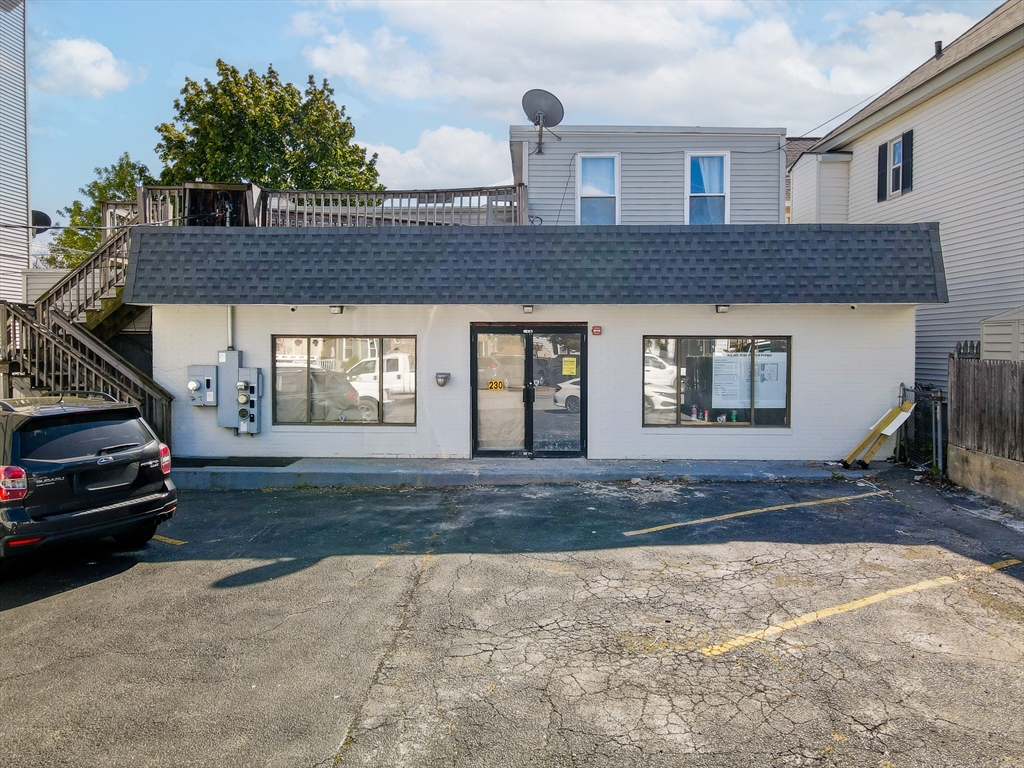 230 Cumberland Rd, Lowell, Massachusetts, ,Commercial Sale,For Sale,Cumberland Rd,73527327