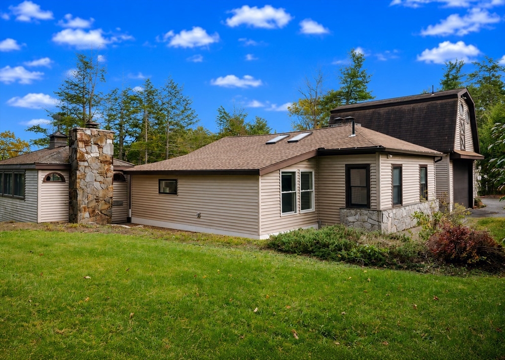 347 Pine Rd, Otis, Massachusetts, 3 Bedrooms Bedrooms, 6 Rooms Rooms,2.5 BathroomsBathrooms,Residential,For Sale,Pine Rd,73527324