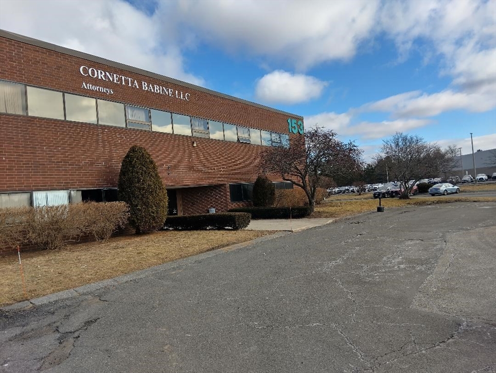 153 Andover St, Danvers, Massachusetts, ,Commercial Lease,For Rent,Andover St,73517841