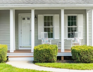 2 Laury Ln, Littleton, Massachusetts, 4 Bedrooms Bedrooms, 10 Rooms Rooms,3.5 BathroomsBathrooms,Residential,For Sale,Laury Ln,73527351