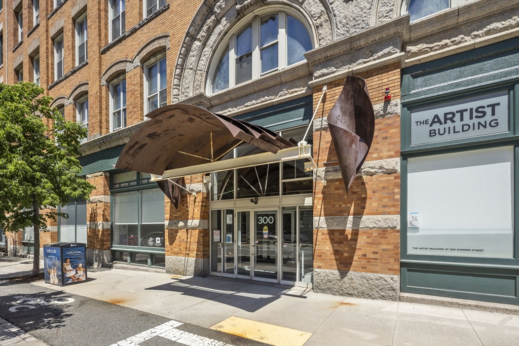 300 Summer St, Boston, Massachusetts, ,Commercial Sale,For Sale,Summer St,73527435