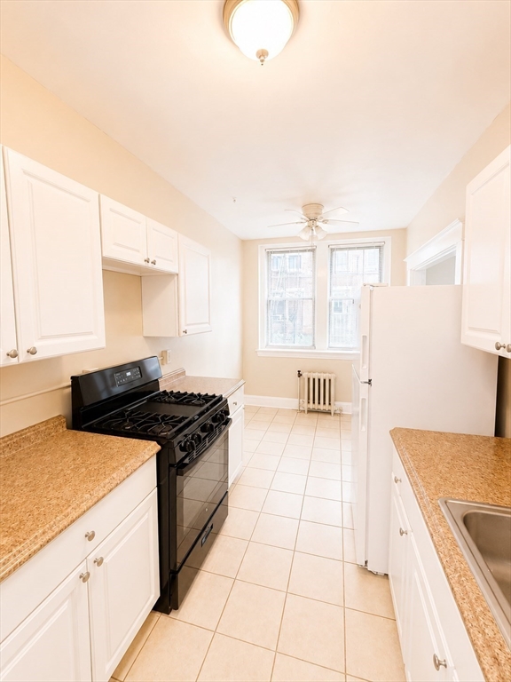 415 County Street, New Bedford, Massachusetts, 1 Bedroom Bedrooms, 3 Rooms Rooms,1 BathroomBathrooms,Residential Lease,For Rent,County Street,73527585