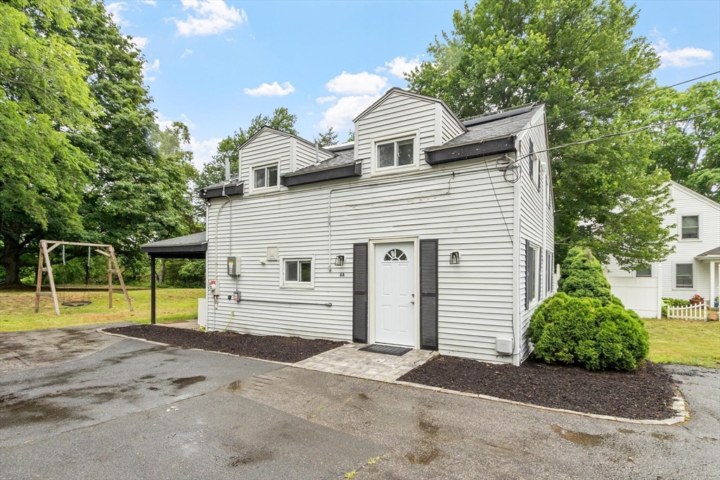 6-A Dilla St, Milford, Massachusetts, 3 Bedrooms Bedrooms, 5 Rooms Rooms,1.5 BathroomsBathrooms,Residential,For Sale,Dilla St,73527591