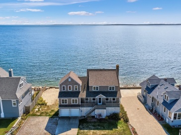 61 Menauhant Rd, Falmouth, Massachusetts, 5 Bedrooms Bedrooms, 8 Rooms Rooms,4.5 BathroomsBathrooms,Residential,For Sale,Menauhant Rd,73435933