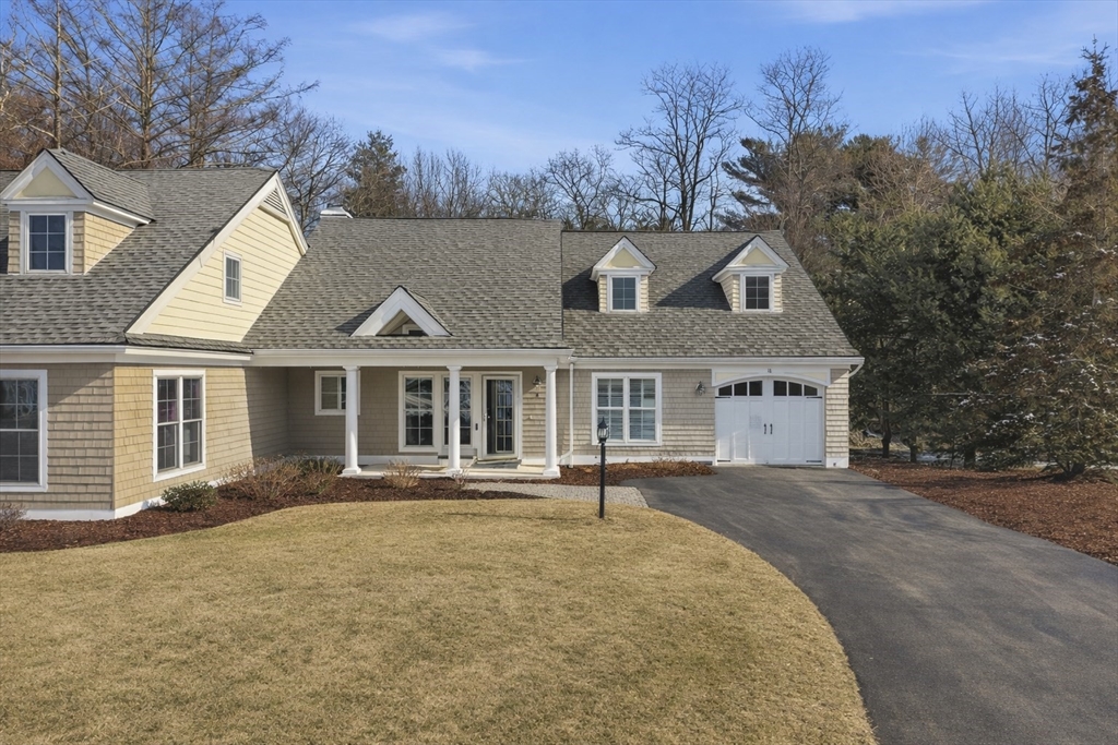 18 Winterberry Ln, Hanover, Massachusetts, 2 Bedrooms Bedrooms, 7 Rooms Rooms,2.5 BathroomsBathrooms,Residential,For Sale,Winterberry Ln,73472757
