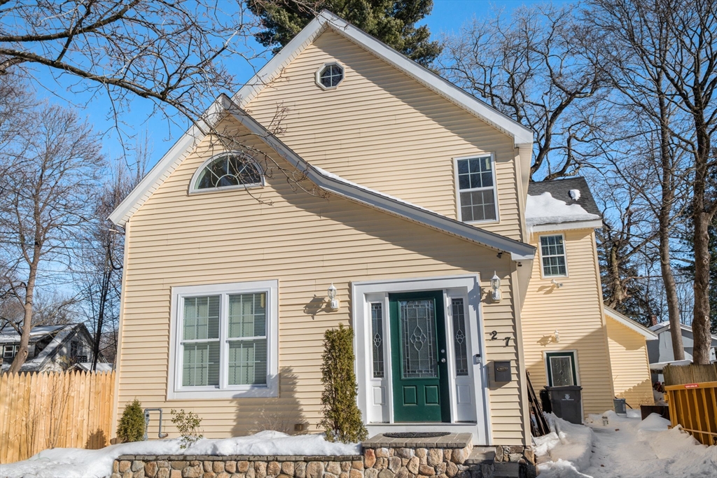 27 Stillman St, Framingham, Massachusetts, 4 Bedrooms Bedrooms, 9 Rooms Rooms,2 BathroomsBathrooms,Residential,For Sale,Stillman St,73478372