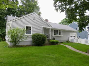 10 Samoset Lane, Waltham, Massachusetts, 3 Bedrooms Bedrooms, 7 Rooms Rooms,1 BathroomBathrooms,Residential Lease,For Rent,Samoset Lane,73517877 10 Samoset Lane, Waltham, Massachusetts, 3 Bedrooms Bedrooms, 7 Rooms Rooms,1 BathroomBathrooms,Residential Lease,For Rent,Samoset Lane,73517877