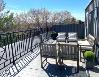 200 Ledgewood Drive, Stoneham, Massachusetts, 2 Bedrooms Bedrooms, 5 Rooms Rooms,2.5 BathroomsBathrooms,Residential Lease,For Rent,Ledgewood Drive,73523000