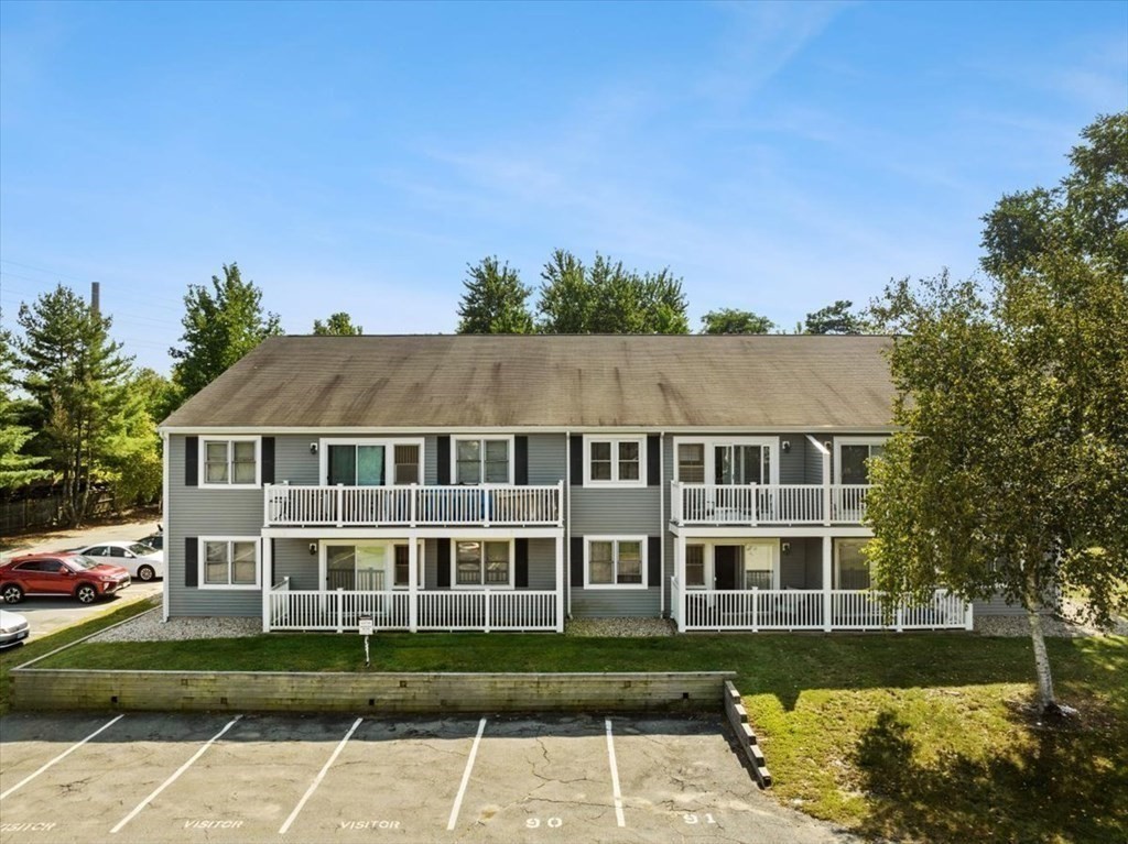 450 Somerset Ave, Taunton, Massachusetts, 2 Bedrooms Bedrooms, 5 Rooms Rooms,1.5 BathroomsBathrooms,Residential,For Sale,Somerset Ave,73502002