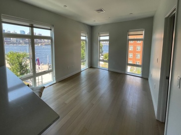 1 Lisbon St, Boston, Massachusetts, 3 Bedrooms Bedrooms, 6 Rooms Rooms,2 BathroomsBathrooms,Residential Lease,For Rent,Lisbon St,73500886