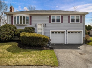 11 Old Farm Rd., Randolph, Massachusetts, 3 Bedrooms Bedrooms, 6 Rooms Rooms,3 BathroomsBathrooms,Residential,For Sale,Old Farm Rd.,73502388 11 Old Farm Rd., Randolph, Massachusetts, 3 Bedrooms Bedrooms, 6 Rooms Rooms,3 BathroomsBathrooms,Residential,For Sale,Old Farm Rd.,73502388