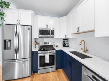 49 Eutaw St, Boston, Massachusetts, 2 Bedrooms Bedrooms, 6 Rooms Rooms,2 BathroomsBathrooms,Residential,For Sale,Eutaw St,73503018