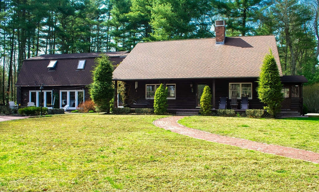 154 Grove St, Norwell, Massachusetts, 4 Bedrooms Bedrooms, 9 Rooms Rooms,3 BathroomsBathrooms,Residential Lease,For Rent,Grove St,73504388