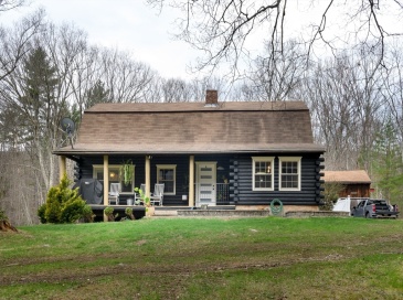 2700 Greenwich Rd, Hardwick, Massachusetts, 4 Bedrooms Bedrooms, 7 Rooms Rooms,1.5 BathroomsBathrooms,Residential,For Sale,Greenwich Rd,73505237