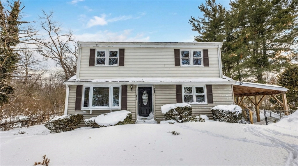 149 Moncrief St, Brockton, Massachusetts, 6 Bedrooms Bedrooms, 10 Rooms Rooms,2 BathroomsBathrooms,Residential,For Sale,Moncrief St,73480730