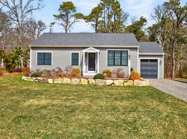 2 Elinor Lane, Harwich, Massachusetts, 3 Bedrooms Bedrooms, 5 Rooms Rooms,3 BathroomsBathrooms,Residential,For Sale,Elinor Lane,73496980