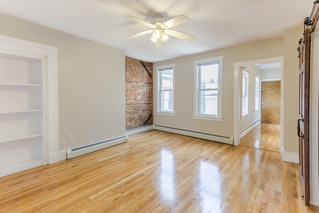 335 Bunker Hill Street, Boston, Massachusetts, 1 Bedroom Bedrooms, 5 Rooms Rooms,1 BathroomBathrooms,Residential Lease,For Rent,Bunker Hill Street,73521091