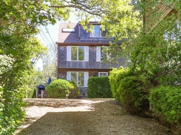 23 Captain Berties Way, Provincetown, Massachusetts, 2 Bedrooms Bedrooms, 6 Rooms Rooms,4 BathroomsBathrooms,Residential,For Sale,Captain Berties Way,73527702