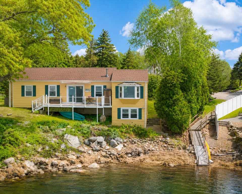 16 Tidal Cove Way, Gloucester, Massachusetts, 3 Bedrooms Bedrooms, 4 Rooms Rooms,3 BathroomsBathrooms,Residential,For Sale,Tidal Cove Way,73527692