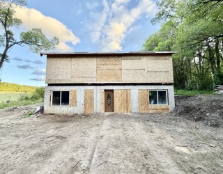 100 Bucklin Rd, Adams, Massachusetts, 1 Bedroom Bedrooms, 3 Rooms Rooms,1 BathroomBathrooms,Residential,For Sale,Bucklin Rd,73527739