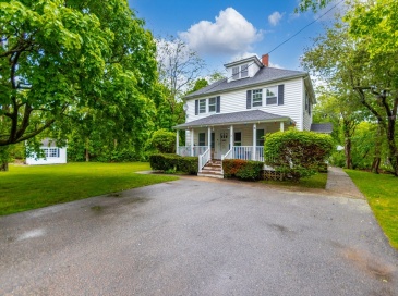 19 Cinroc Cir, Falmouth, Massachusetts, 5 Bedrooms Bedrooms, 11 Rooms Rooms,4 BathroomsBathrooms,Residential Income,For Sale,Cinroc Cir,73527789 19 Cinroc Cir, Falmouth, Massachusetts, 5 Bedrooms Bedrooms, 11 Rooms Rooms,4 BathroomsBathrooms,Residential Income,For Sale,Cinroc Cir,73527789
