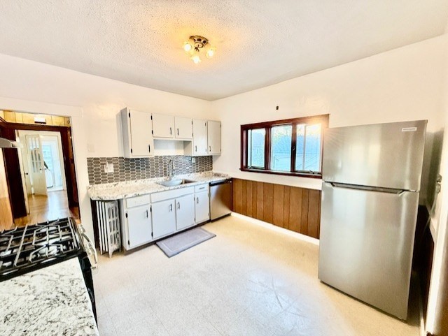 268 Willis Ave, Medford, Massachusetts, 2 Bedrooms Bedrooms, 5 Rooms Rooms,1 BathroomBathrooms,Residential Lease,For Rent,Willis Ave,73527778