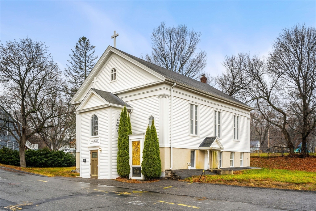 10 Overlook St, Grafton, Massachusetts, ,Commercial Sale,For Sale,Overlook St,73527660