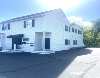 273 Chauncy Street, Mansfield, Massachusetts, 2 Bedrooms Bedrooms, 4 Rooms Rooms,1 BathroomBathrooms,Residential Lease,For Rent,Chauncy Street,73527834