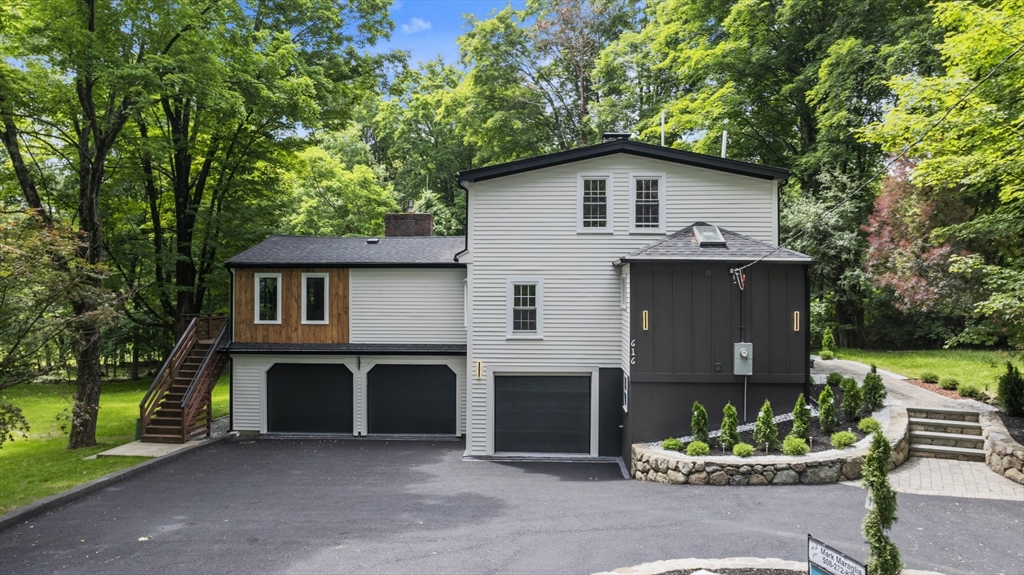 616 Grove St, Framingham, Massachusetts, 4 Bedrooms Bedrooms, 14 Rooms Rooms,3 BathroomsBathrooms,Residential,For Sale,Grove St,73527844