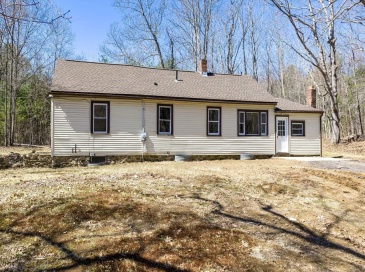 72 Nw Schoolhouse Rd, Dudley, Massachusetts, 3 Bedrooms Bedrooms, 7 Rooms Rooms,1 BathroomBathrooms,Residential,For Sale,Nw Schoolhouse Rd,73479573 72 Nw Schoolhouse Rd, Dudley, Massachusetts, 3 Bedrooms Bedrooms, 7 Rooms Rooms,1 BathroomBathrooms,Residential,For Sale,Nw Schoolhouse Rd,73479573