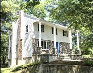 5 Spring Road, Middleton, Massachusetts, 4 Bedrooms Bedrooms, 9 Rooms Rooms,2.5 BathroomsBathrooms,Residential,For Sale,Spring Road,73527888
