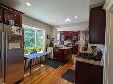 51 Algonquin, Newton, Massachusetts, 3 Bedrooms Bedrooms, 8 Rooms Rooms,1 BathroomBathrooms,Residential Lease,For Rent,Algonquin,73527889 51 Algonquin, Newton, Massachusetts, 3 Bedrooms Bedrooms, 8 Rooms Rooms,1 BathroomBathrooms,Residential Lease,For Rent,Algonquin,73527889