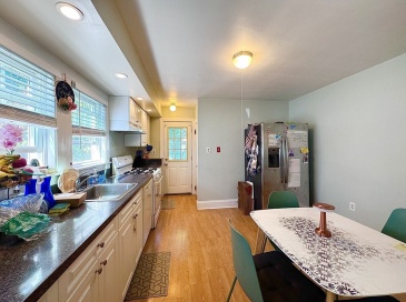 42 Flett, Belmont, Massachusetts, 2 Bedrooms Bedrooms, 5 Rooms Rooms,1 BathroomBathrooms,Residential Lease,For Rent,Flett,73527900 42 Flett, Belmont, Massachusetts, 2 Bedrooms Bedrooms, 5 Rooms Rooms,1 BathroomBathrooms,Residential Lease,For Rent,Flett,73527900