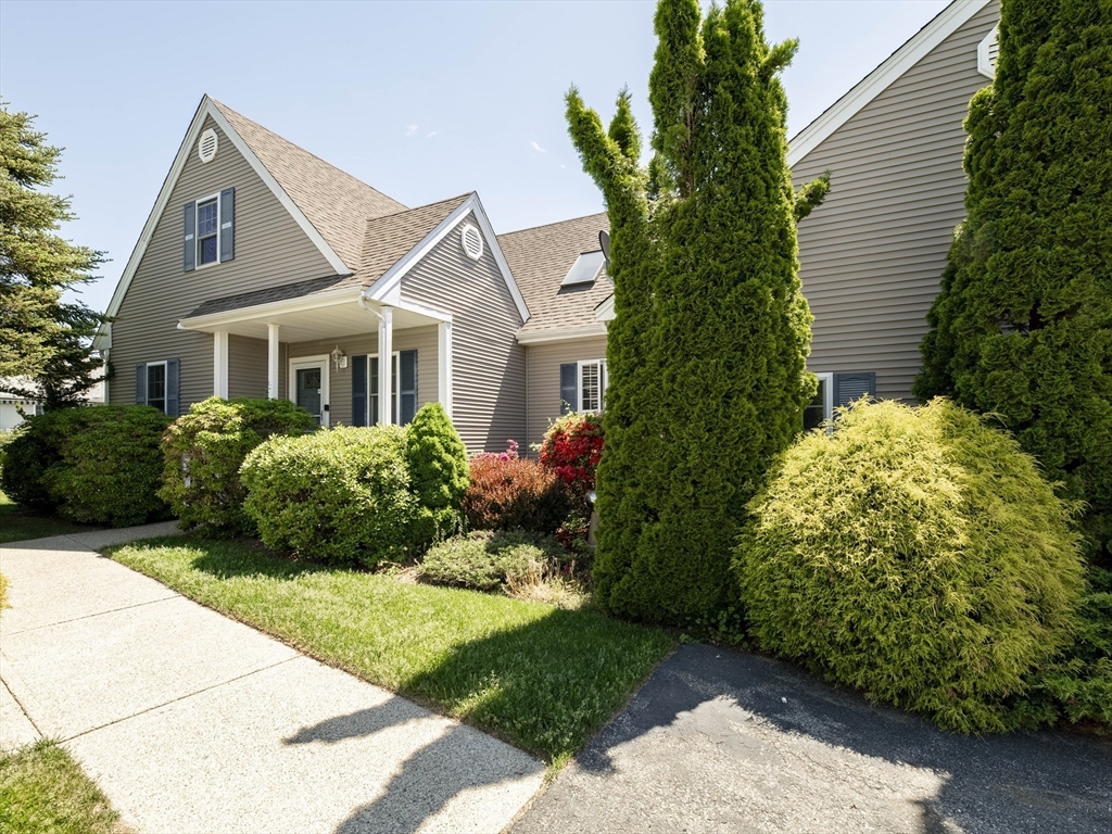 32 Old Field Rd, Plymouth, Massachusetts, 2 Bedrooms Bedrooms, 5 Rooms Rooms,2 BathroomsBathrooms,Residential,For Sale,Old Field Rd,73528107
