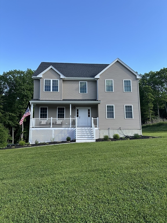 17 Noble Street, Dudley, Massachusetts, 4 Bedrooms Bedrooms, 7 Rooms Rooms,2.5 BathroomsBathrooms,Residential,For Sale,Noble Street,73527781