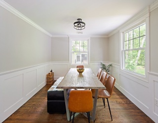 204 Dedham St, Newton, Massachusetts, 4 Bedrooms Bedrooms, 7 Rooms Rooms,3 BathroomsBathrooms,Residential Lease,For Rent,Dedham St,73527953