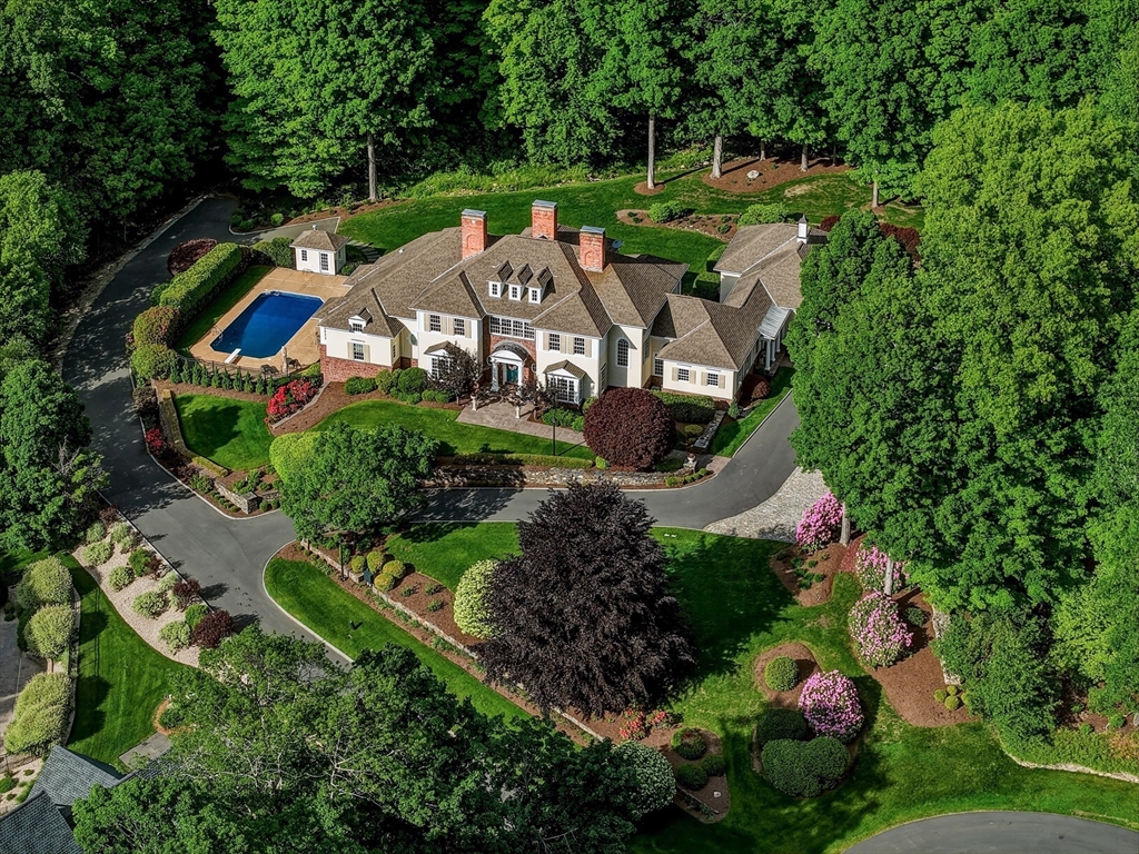 6 Hilltop Park, Wilbraham, Massachusetts, 6 Bedrooms Bedrooms, 16 Rooms Rooms,5.5 BathroomsBathrooms,Residential,For Sale,Hilltop Park,73528219