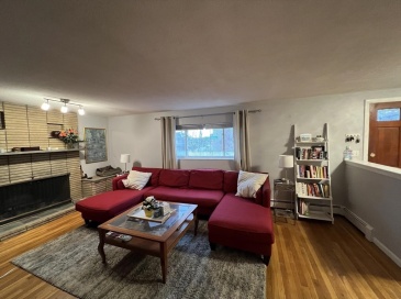 34 Grandview Ave, Watertown, Massachusetts, 3 Bedrooms Bedrooms, 5 Rooms Rooms,1 BathroomBathrooms,Residential Lease,For Rent,Grandview Ave,73528061