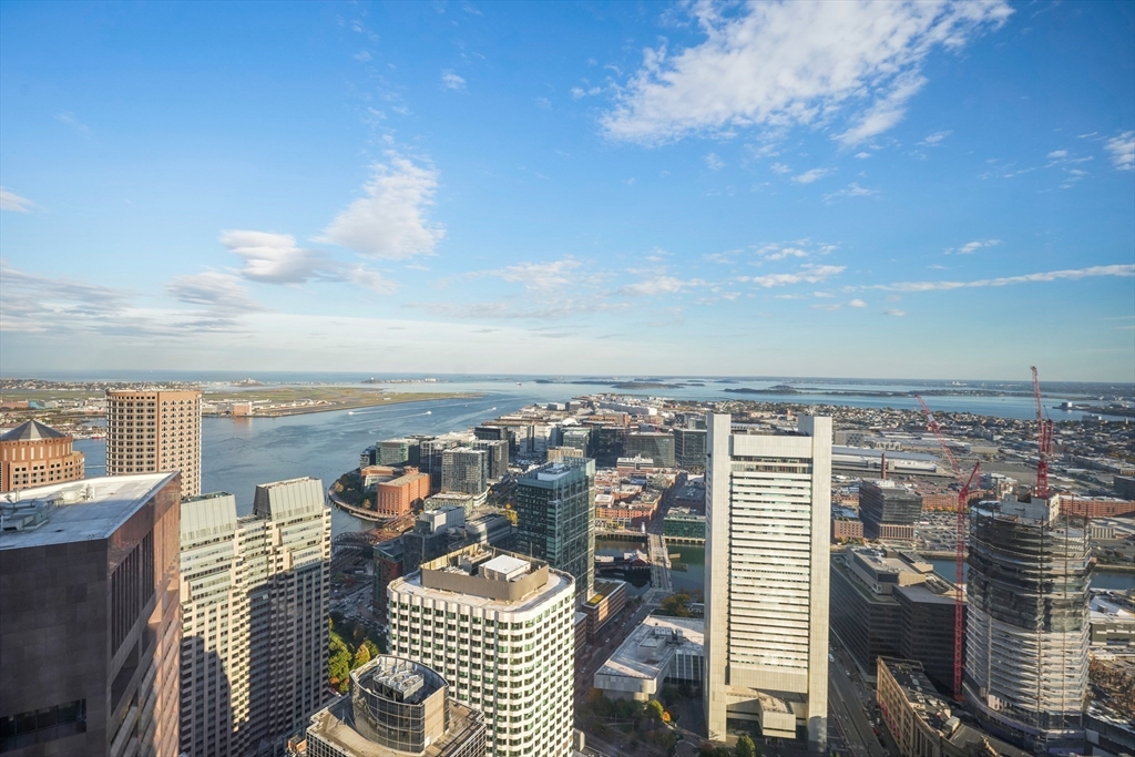 240 Devonshire Street, Boston, Massachusetts, 2 Bedrooms Bedrooms, 5 Rooms Rooms,2 BathroomsBathrooms,Residential,For Sale,Devonshire Street,73472524