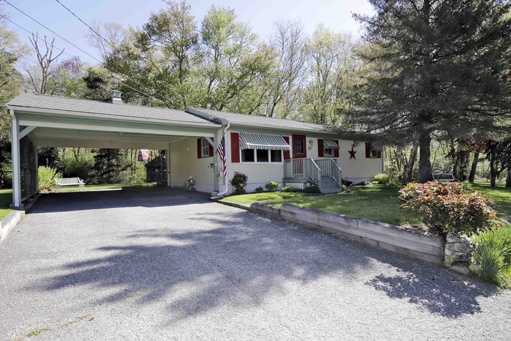 54 Holly Lane, Westport, Massachusetts, 3 Bedrooms Bedrooms, 5 Rooms Rooms,1 BathroomBathrooms,Residential,For Sale,Holly Lane,73528111