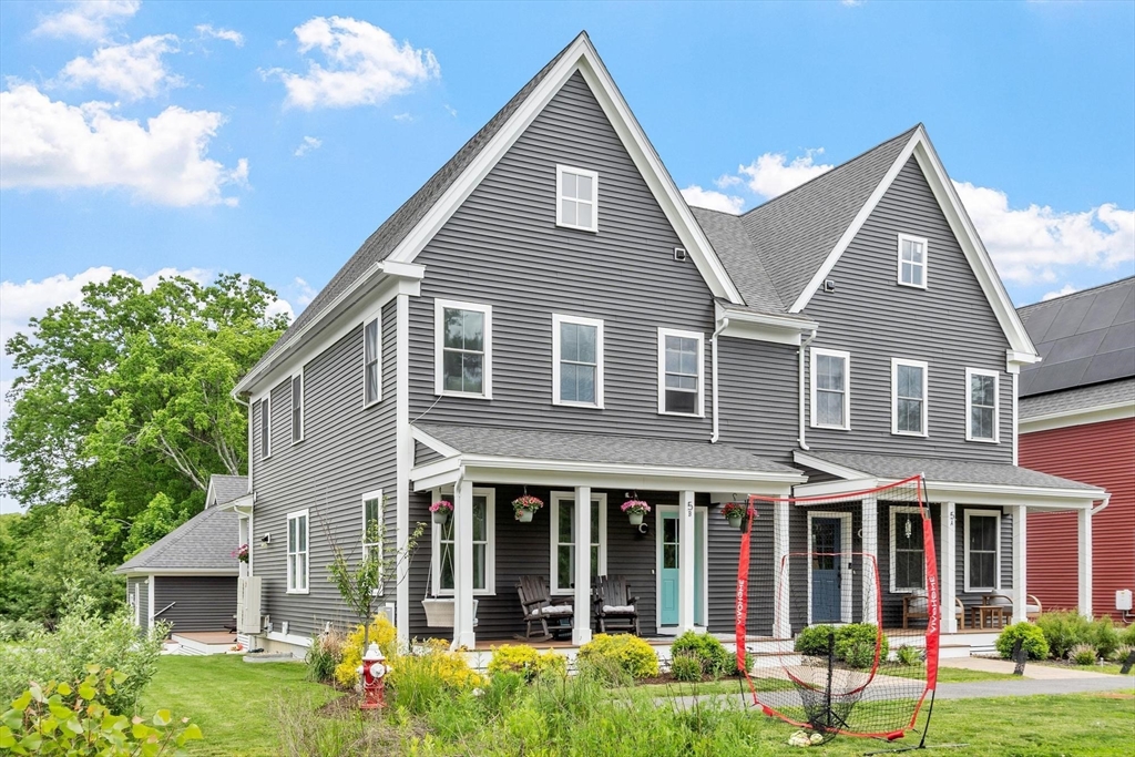 5 Powell St, Devens, Massachusetts, 3 Bedrooms Bedrooms, 7 Rooms Rooms,3.5 BathroomsBathrooms,Residential,For Sale,Powell St,73528080