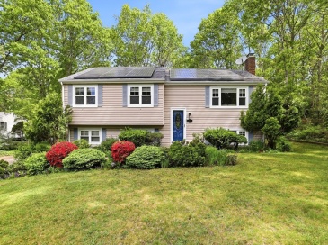 17 Briggs Ave, Bourne, Massachusetts, 3 Bedrooms Bedrooms, 7 Rooms Rooms,2 BathroomsBathrooms,Residential,For Sale,Briggs Ave,73528076 17 Briggs Ave, Bourne, Massachusetts, 3 Bedrooms Bedrooms, 7 Rooms Rooms,2 BathroomsBathrooms,Residential,For Sale,Briggs Ave,73528076