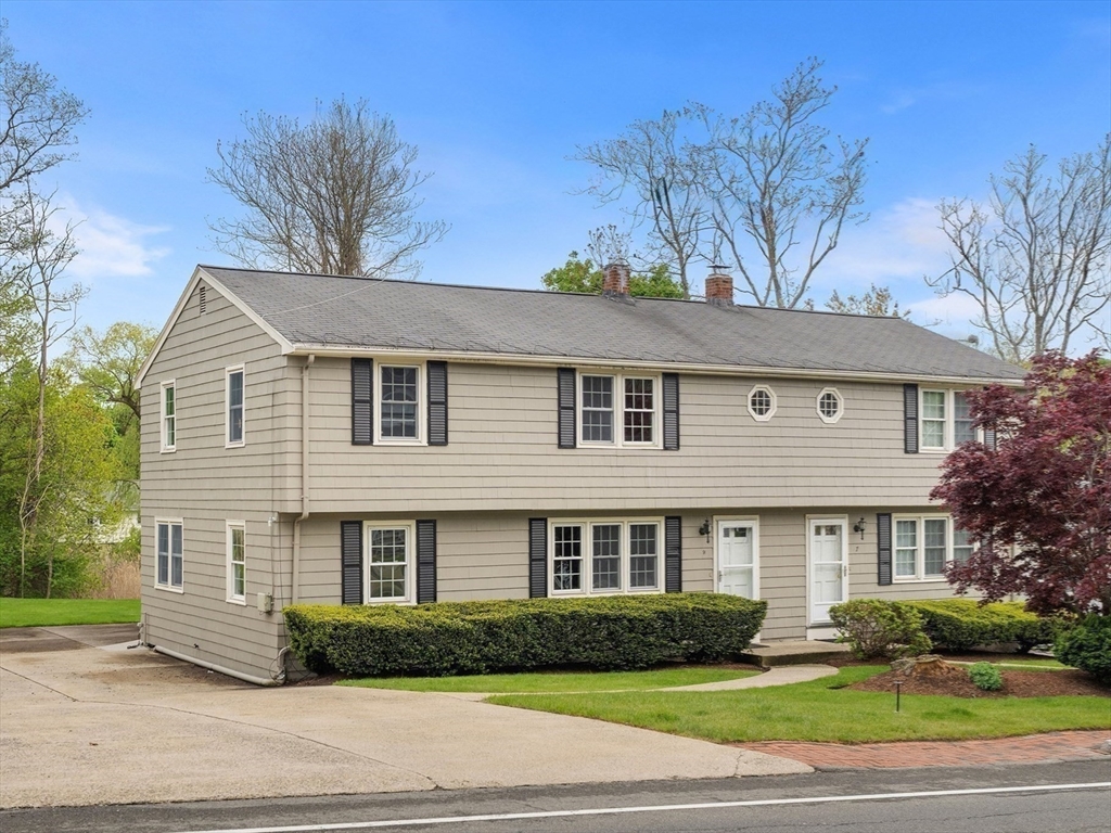 7-9 Ridge St, Winchester, Massachusetts, 5 Bedrooms Bedrooms, 14 Rooms Rooms,4 BathroomsBathrooms,Residential Income,For Sale,Ridge St,73527738