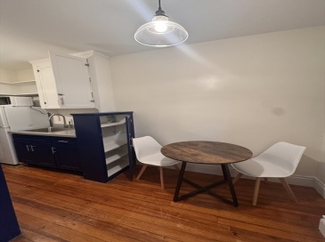 6 Washington Ave., Cambridge, Massachusetts, 2 Rooms Rooms,1 BathroomBathrooms,Residential Lease,For Rent,Washington Ave.,73511610 6 Washington Ave., Cambridge, Massachusetts, 2 Rooms Rooms,1 BathroomBathrooms,Residential Lease,For Rent,Washington Ave.,73511610