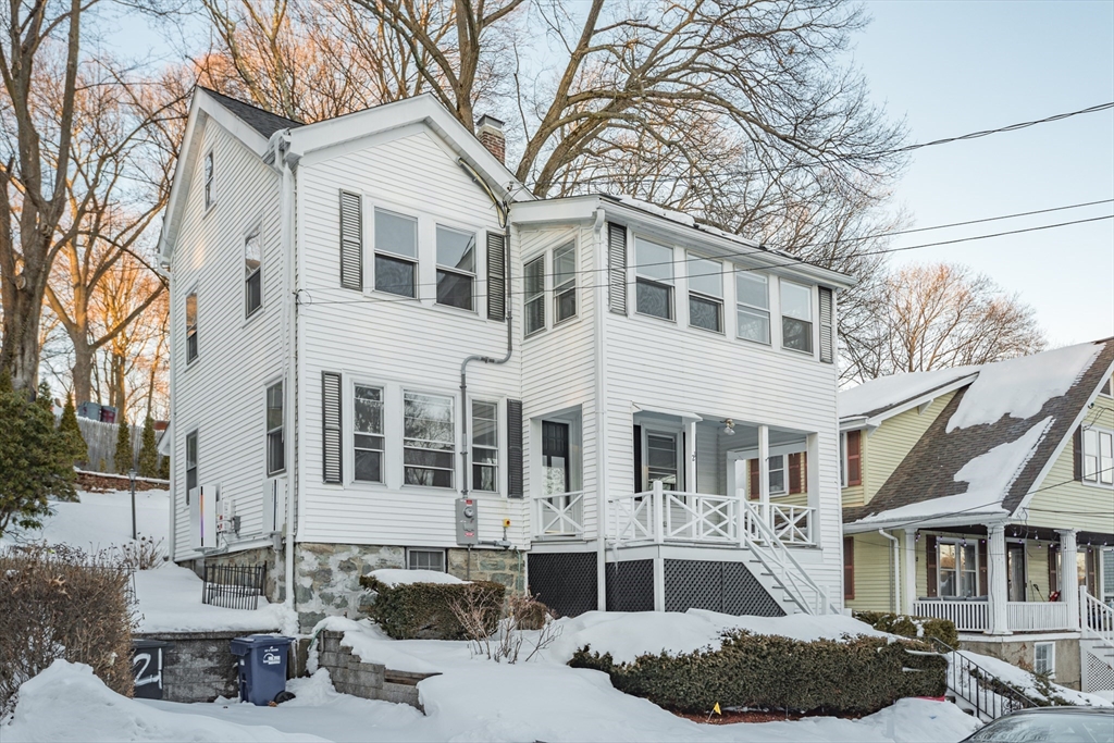 21 Upcrest Rd, Boston, Massachusetts, 4 Bedrooms Bedrooms, 7 Rooms Rooms,1.5 BathroomsBathrooms,Residential,For Sale,Upcrest Rd,73476571