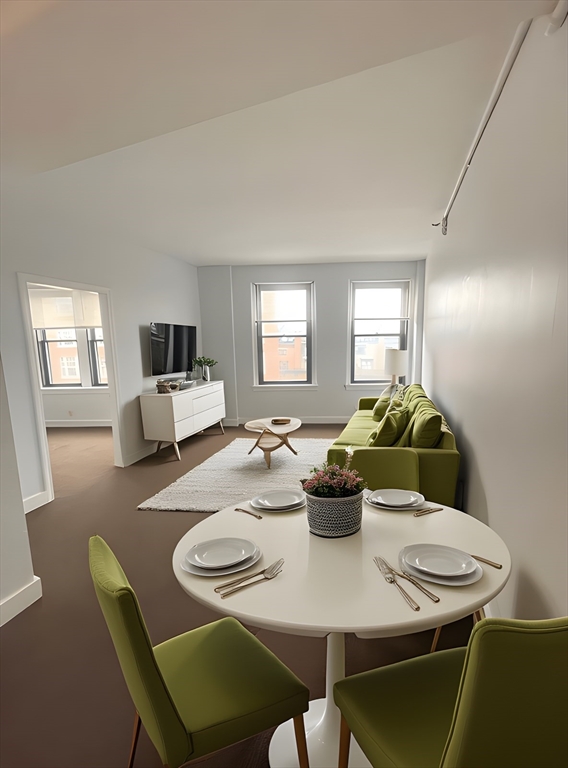 475 Commonwealth Avenue, Boston, Massachusetts, 2 Bedrooms Bedrooms, 4 Rooms Rooms,1 BathroomBathrooms,Residential Lease,For Rent,Commonwealth Avenue,73466660