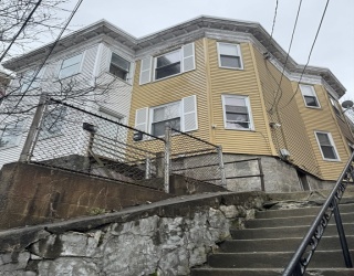 79 Grove, Chelsea, Massachusetts, 6 Bedrooms Bedrooms, 12 Rooms Rooms,2 BathroomsBathrooms,Residential Income,For Sale,Grove,73528277