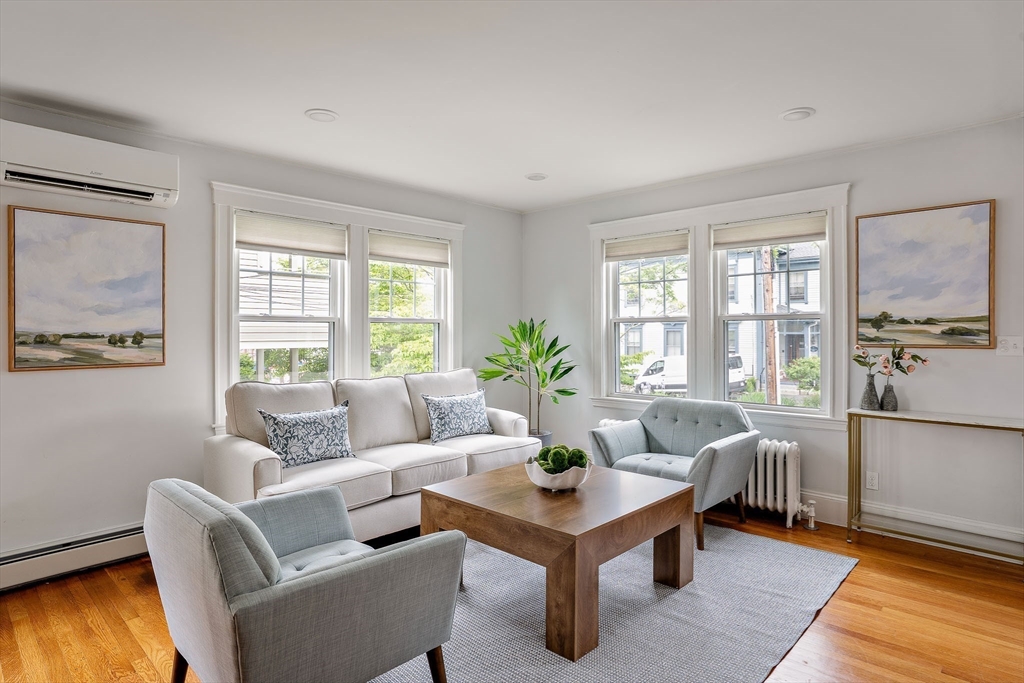 21 Fessenden Rd, Arlington, Massachusetts, 3 Bedrooms Bedrooms, 6 Rooms Rooms,2 BathroomsBathrooms,Residential,For Sale,Fessenden Rd,73527934
