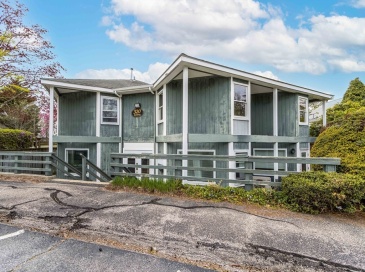 320 Gifford Street, Falmouth, Massachusetts, ,Commercial Sale,For Sale,Gifford Street,73528398